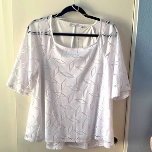 NEW.. Woman’s Blouse..